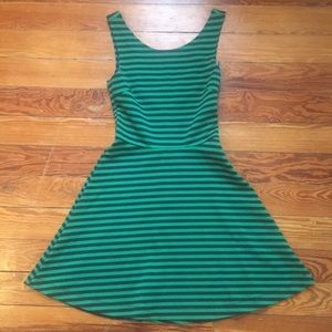 Stripped flare dress